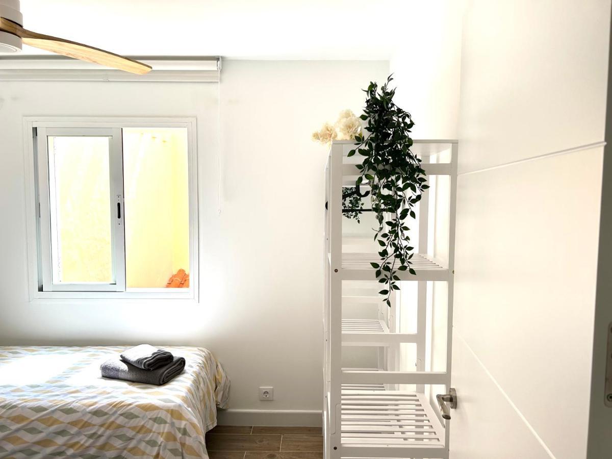 Apartment Lances En Primera Linea De Playa Con Piscina Tarifa